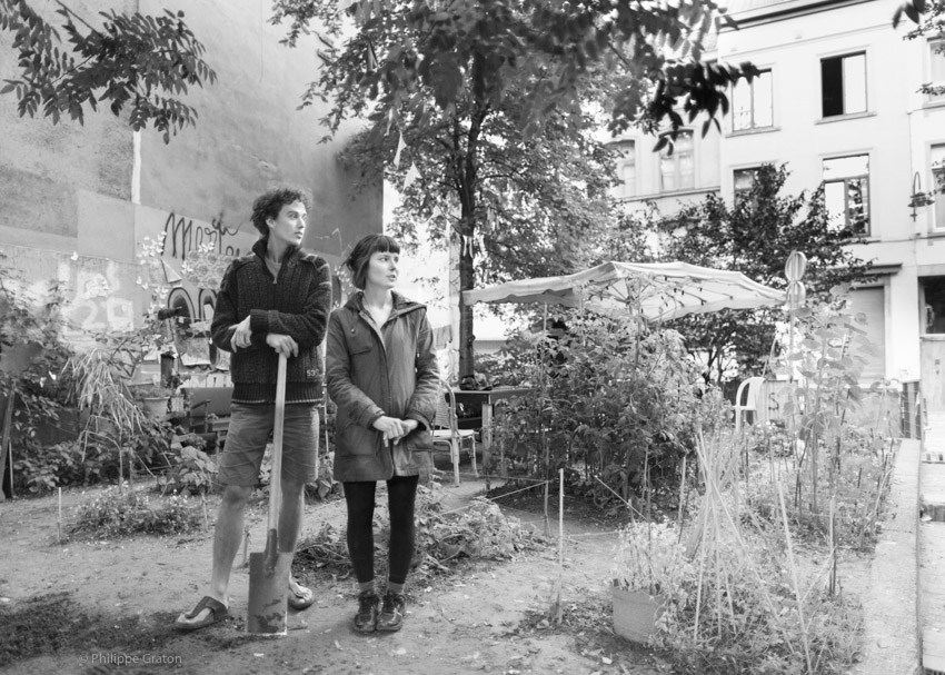 Léonard and Cécile, corner Tanneurs and Querelle streets, Brussels, Sept. 2014.